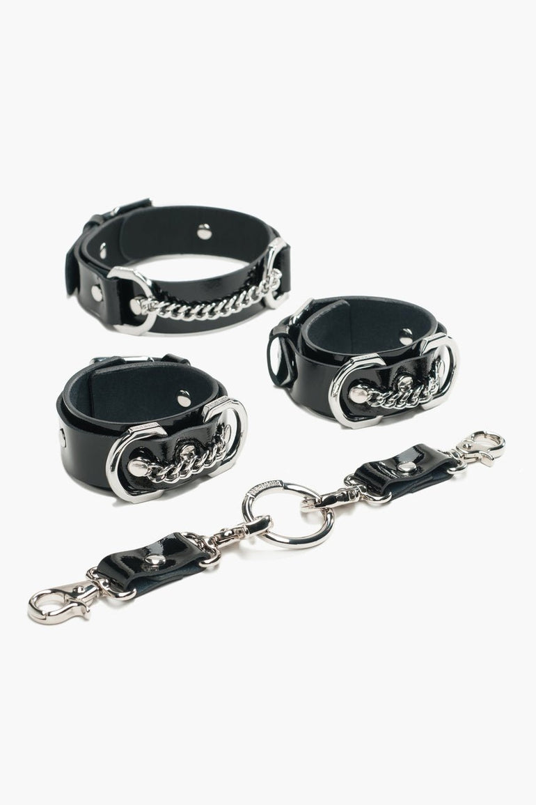 Garsia Cuffs in Patent Leather - leather bracelets - EU MARIEMUR