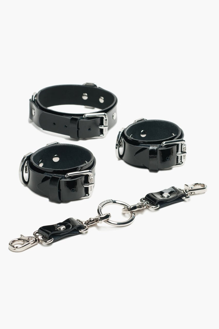 Garsia Cuffs in Patent Leather - leather bracelets - EU MARIEMUR